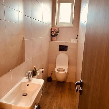 Habitación en casa particular Kerkira Pub&restaurant