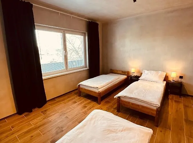 Kerkira Pub&restaurant Δωμάτια σε οικογενειακή κατοικία Velke Ulany