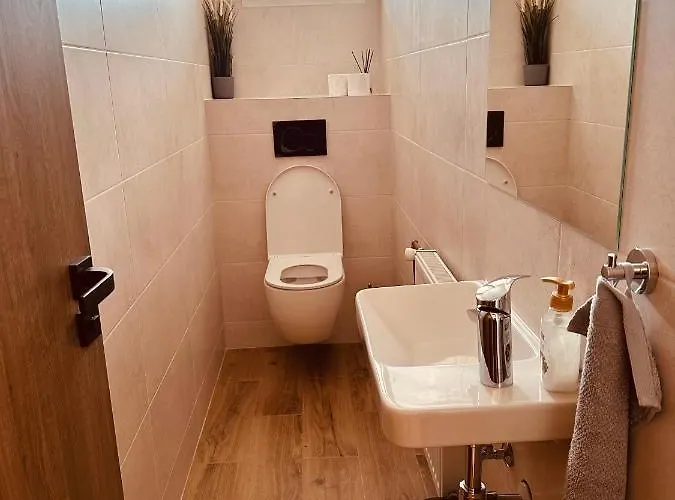 Δωμάτια σε οικογενειακή κατοικία Kerkira Pub&restaurant *